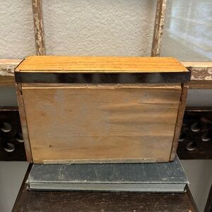 Vintage Trinkets Primitive w/ Metal Latch box